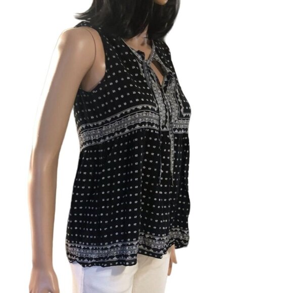Max Studio Black & White Bandana Peasant Sleeveless Blouse size small - Picture 2 of 6